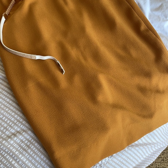 XOXO  Dress - Picture 4 of 4